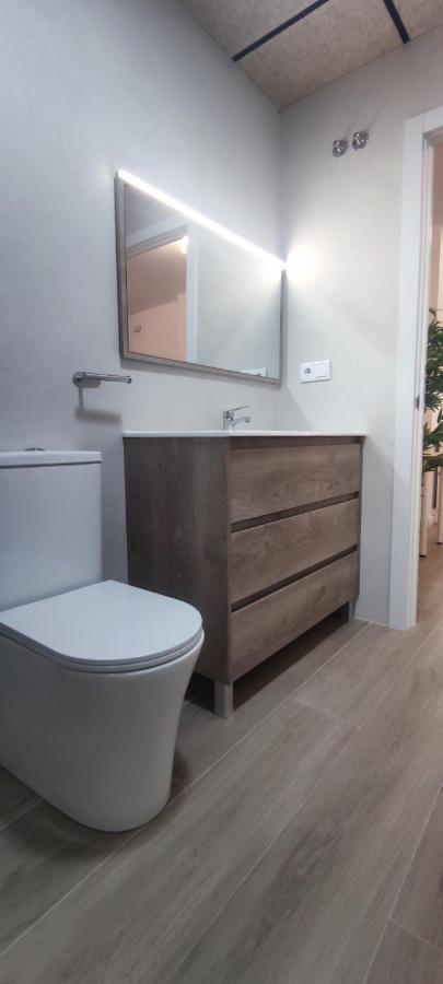 Apartamento 4 Habitaciones 2 Banos Ciudad De Las Ciencias Vt-55209-V Valencia Exterior foto